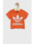 adidas Originals Dětské bavlněné tričko oranžová barva s potiskem - Pepit.cz