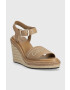 Calvin Klein Sandály WEDGE 70HH - HE dámské béžová barva na klínku HW0HW01499 - Pepit.cz