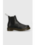 Dr. Martens Kožené kotníkové boty dámské černá barva na plochém podpatku 22227001-black - Pepit.cz