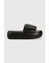 Steve Madden Pantofle Swoosh dámské černá barva na platformě SM11002446 - Pepit.cz