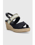 Tommy Hilfiger Sandály GOLDEN WEBBING MID WEDGE dámské tmavomodrá barva na klínku FW0FW07090 - Pepit.cz