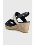 Tommy Hilfiger Sandály GOLDEN WEBBING MID WEDGE dámské tmavomodrá barva na klínku FW0FW07090 - Pepit.cz