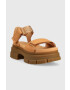 Ugg Kožené sandály Ashton Ankle dámské hnědá barva na platformě 1136764 - Pepit.cz