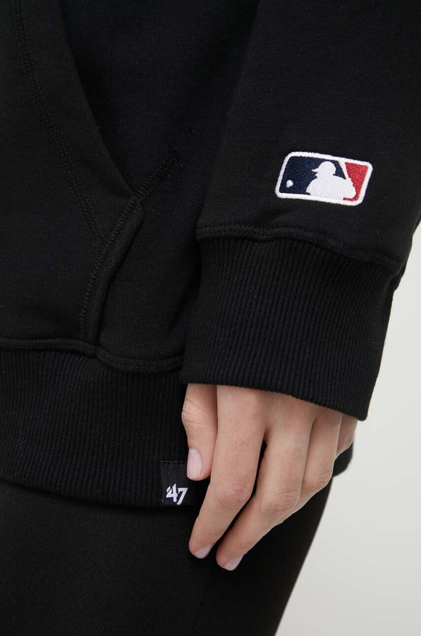 47brand Mikina MLB New York Yankees černá barva s kapucí s aplikací - Pepit.cz