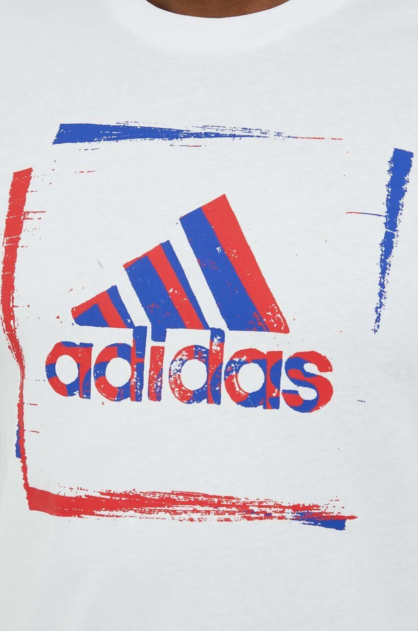 adidas Bavlněné tričko bílá barva s potiskem - Pepit.cz