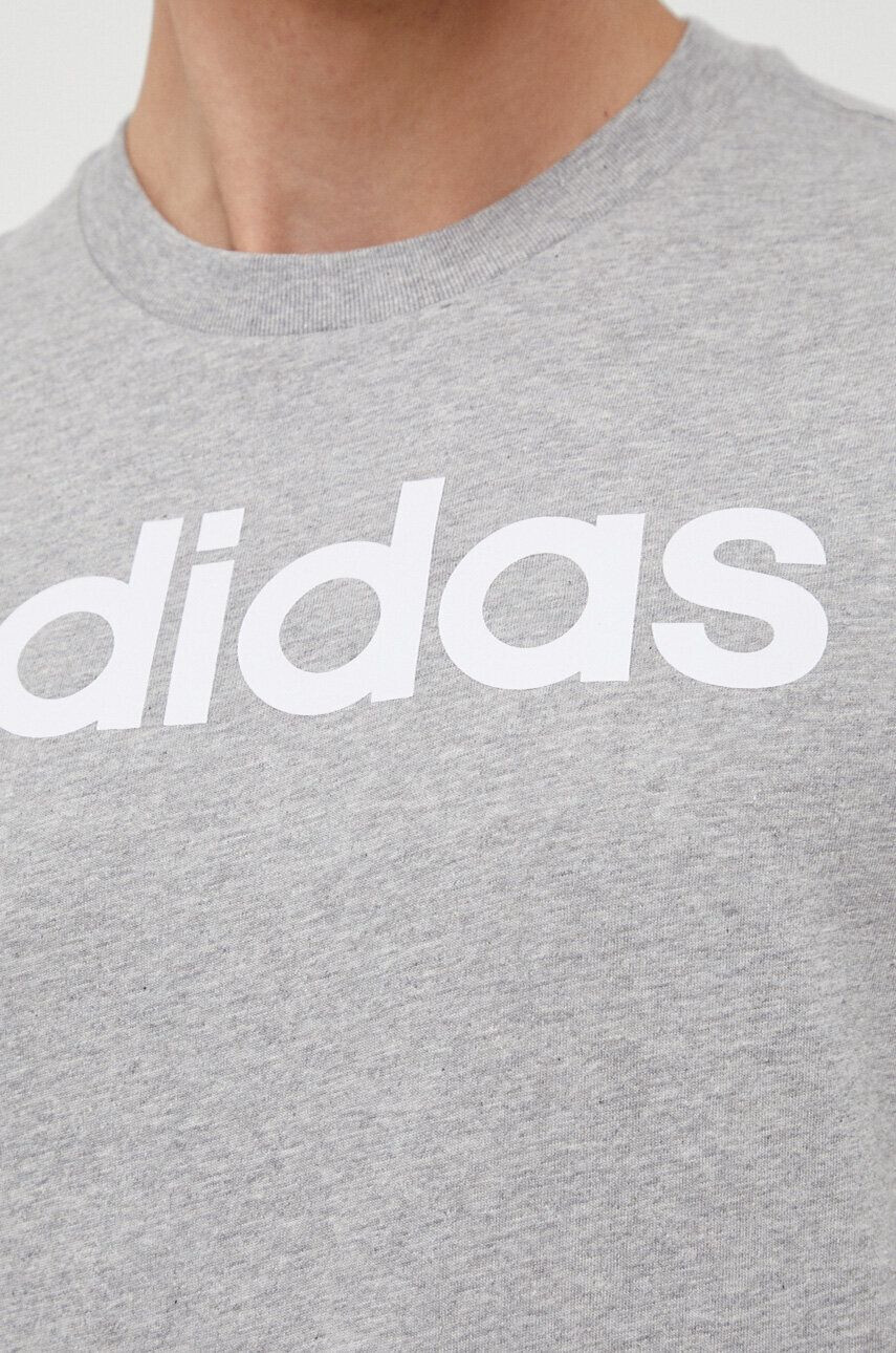 adidas Bavlněné tričko černá barva s potiskem - Pepit.cz