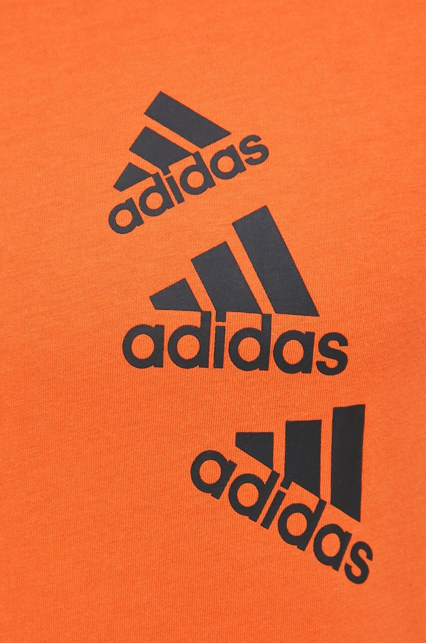 adidas bavlněné tričko oranžová barva s potiskem - Pepit.cz