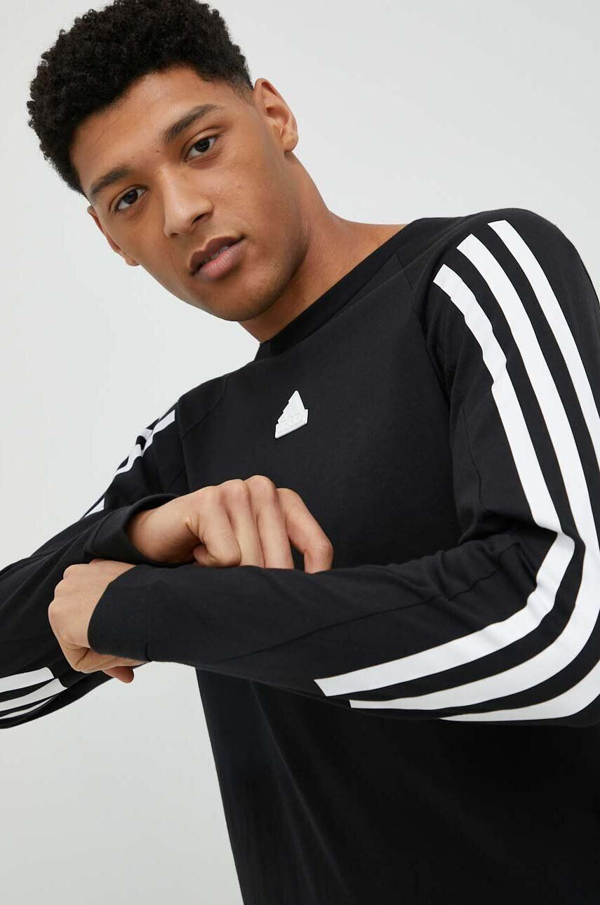 adidas Bavlněné tričko s dlouhým rukávem černá barva s potiskem - Pepit.cz