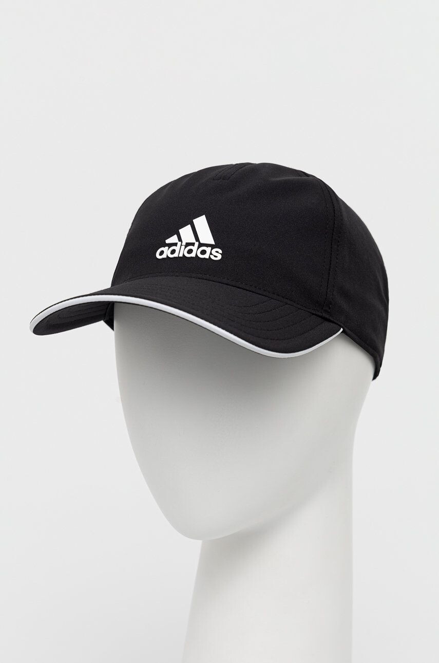 adidas Čepice HD7242 černá barva s aplikací - Pepit.cz