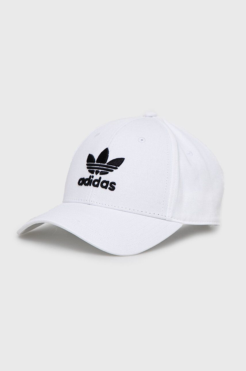 adidas Originals Bavlněná baseballová čepice bílá barva s aplikací - Pepit.cz