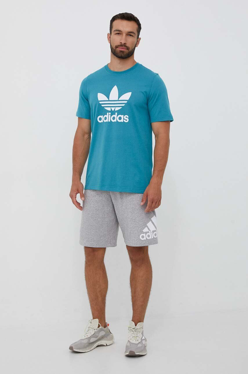 adidas Originals Bavlněné tričko tyrkysová barva s potiskem - Pepit.cz