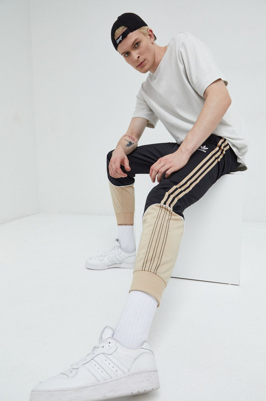 adidas Originals Bavlněné tričko - Pepit.cz