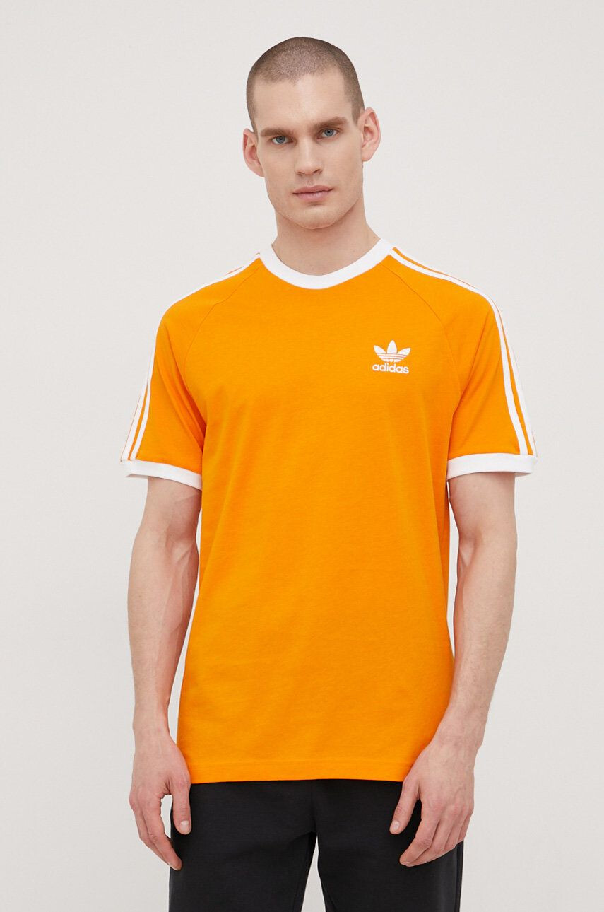 adidas Originals Bavlněné tričko Adicolor HE9551 - Pepit.cz