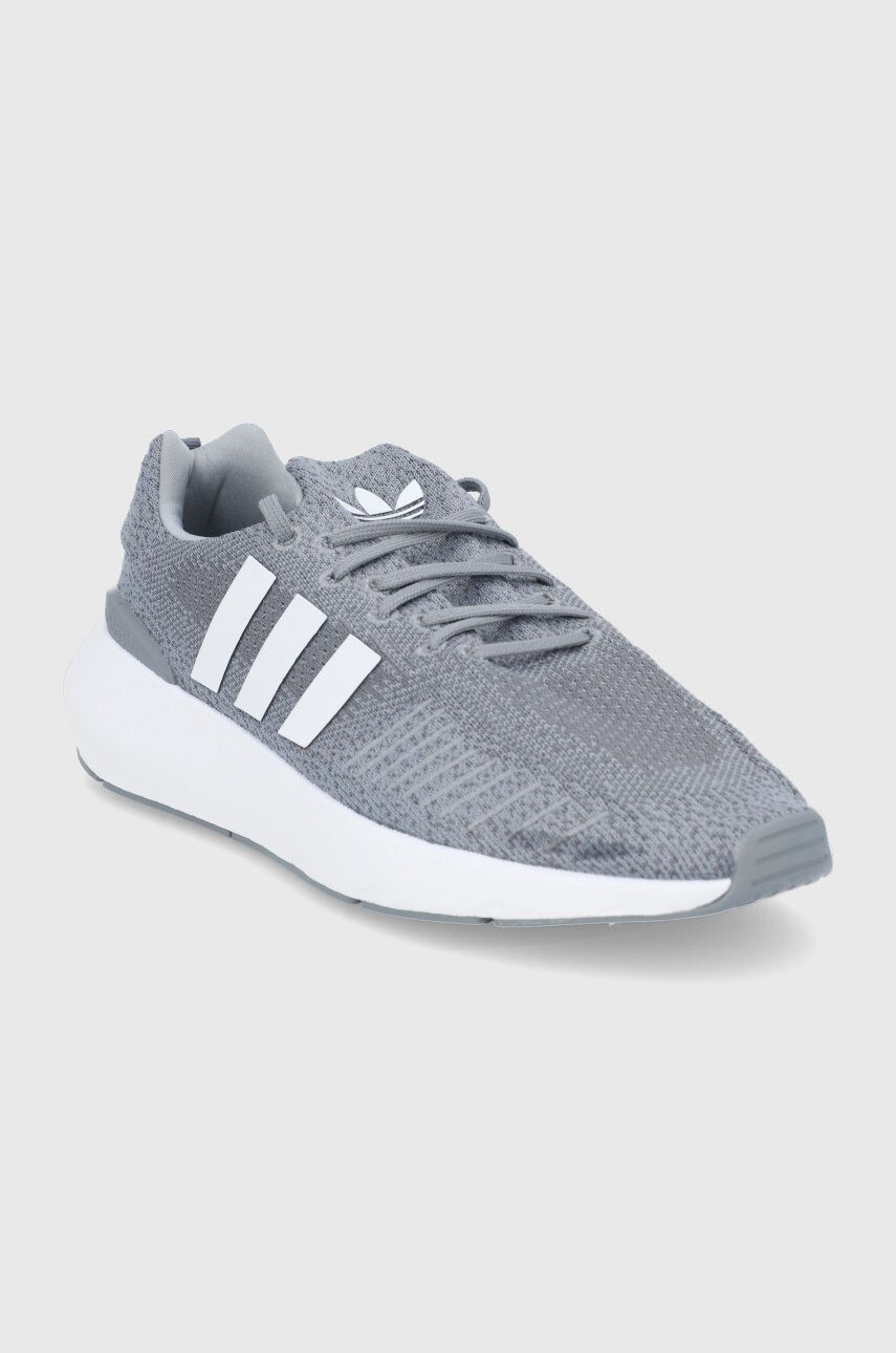 adidas Originals Boty Swift Run GZ3495 šedá barva - Pepit.cz