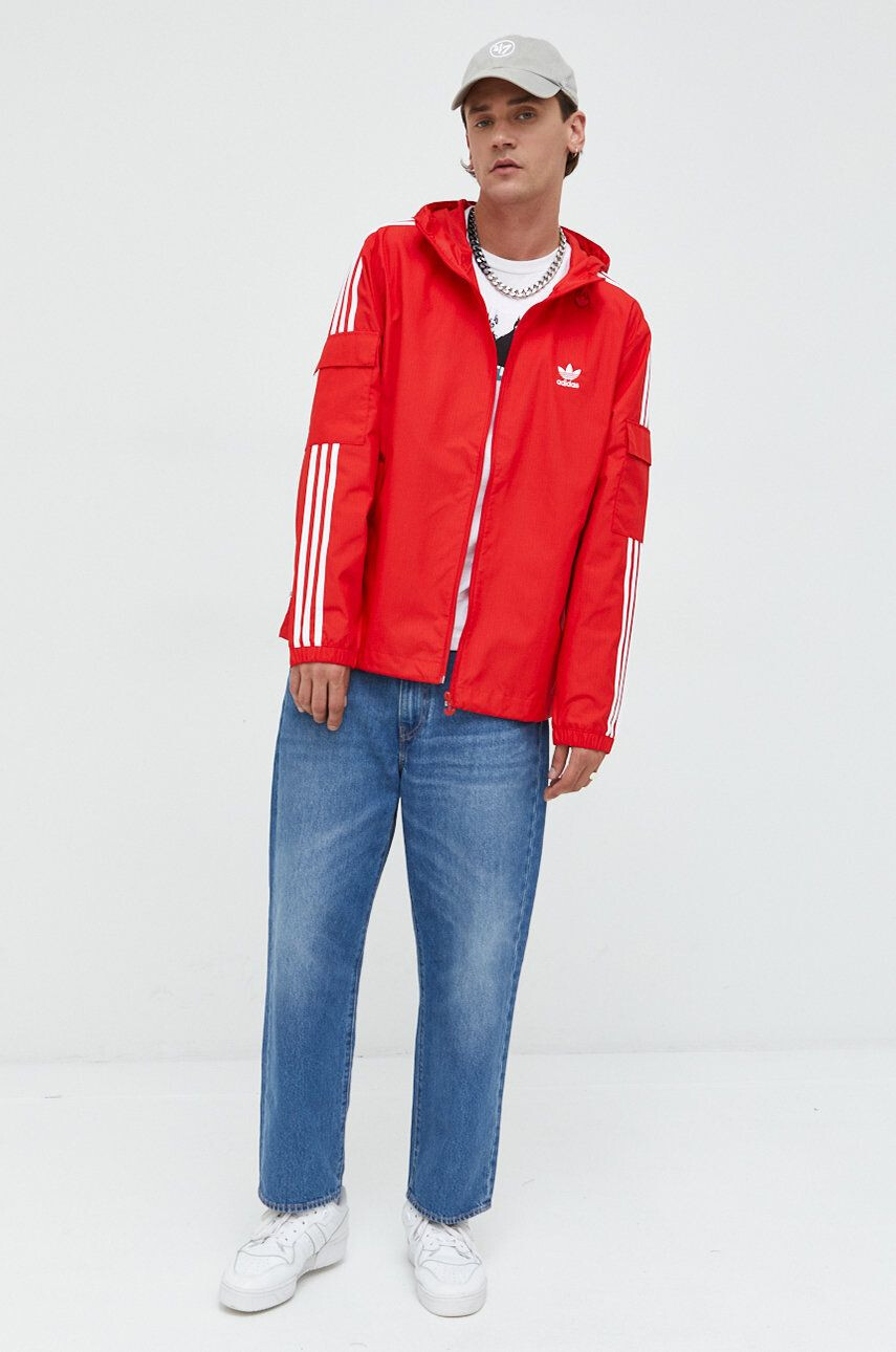 adidas Originals Bunda pánská červená barva přechodná - Pepit.cz