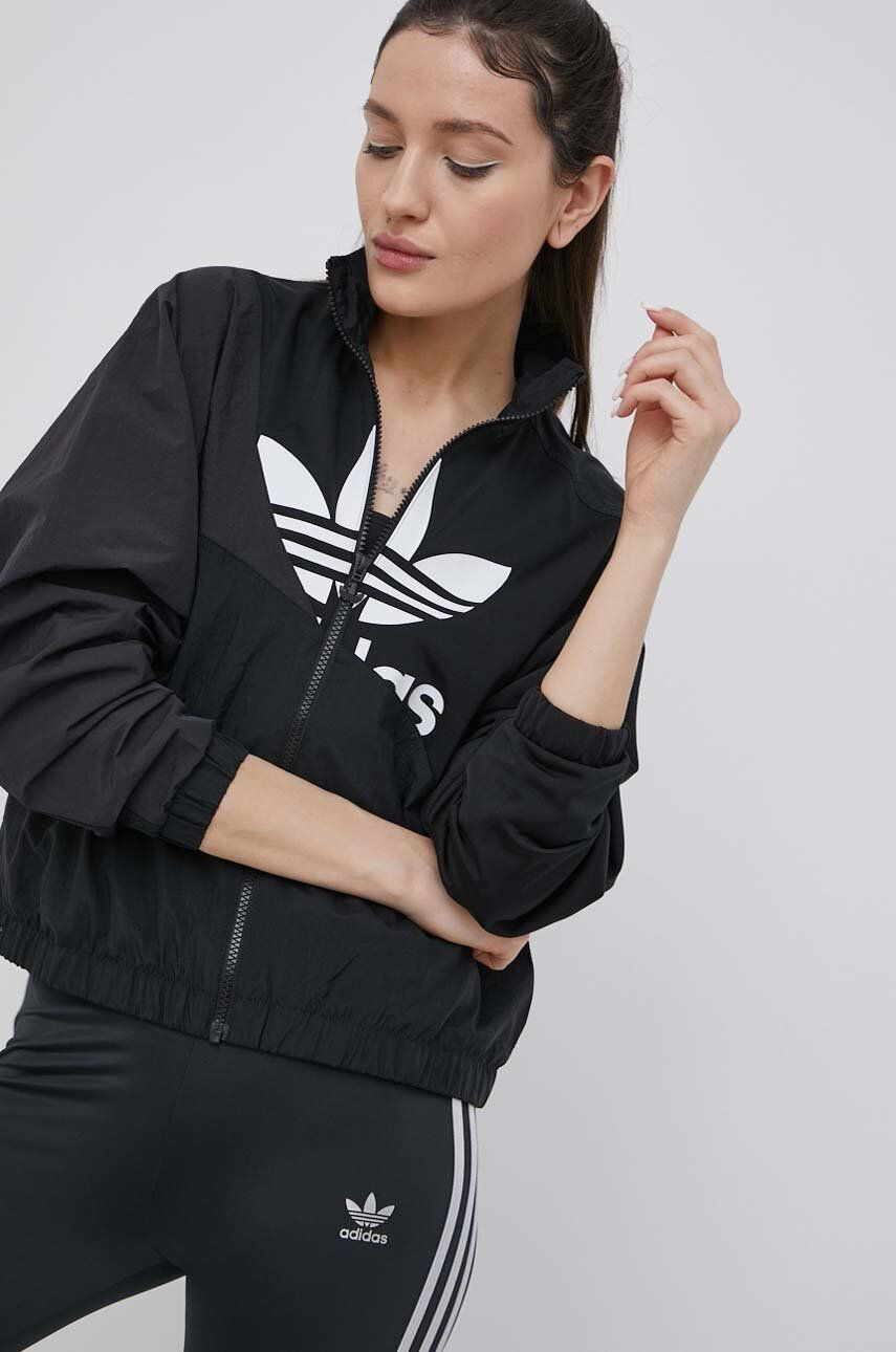 adidas Originals Bunda Adicolor HC7056 dámská černá barva přechodná - Pepit.cz