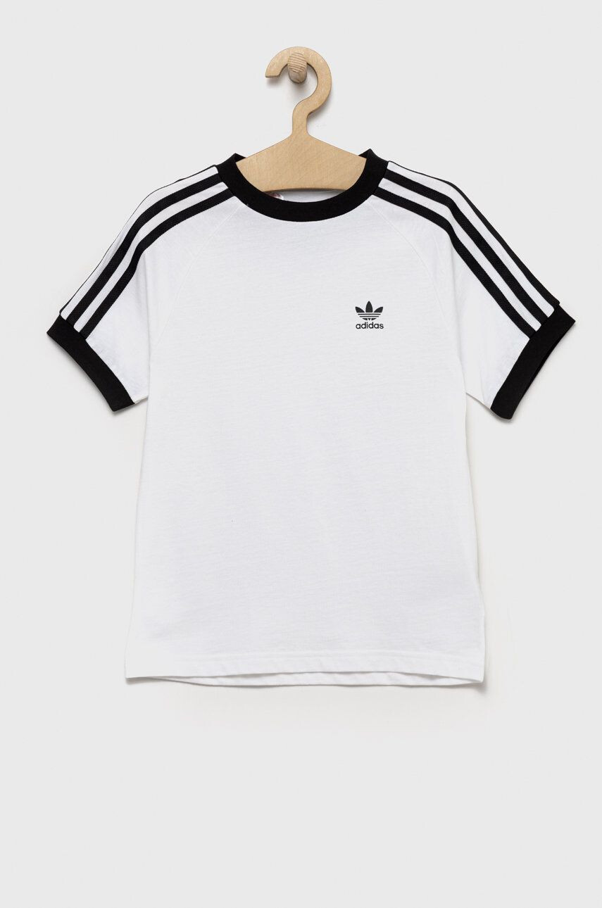 adidas Originals Dětské bavlněné tričko bílá barva s potiskem - Pepit.cz