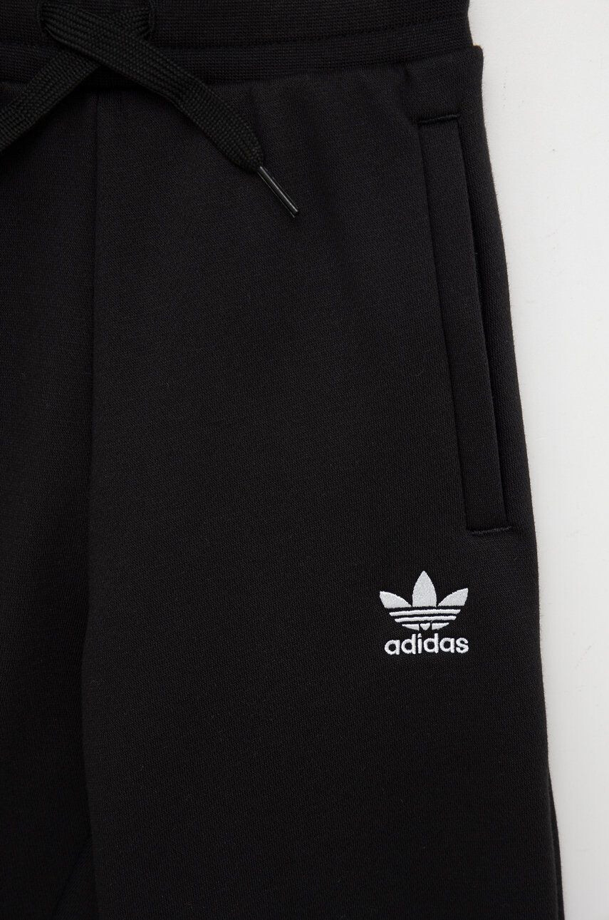 adidas Originals Dětská souprava černá barva - Pepit.cz