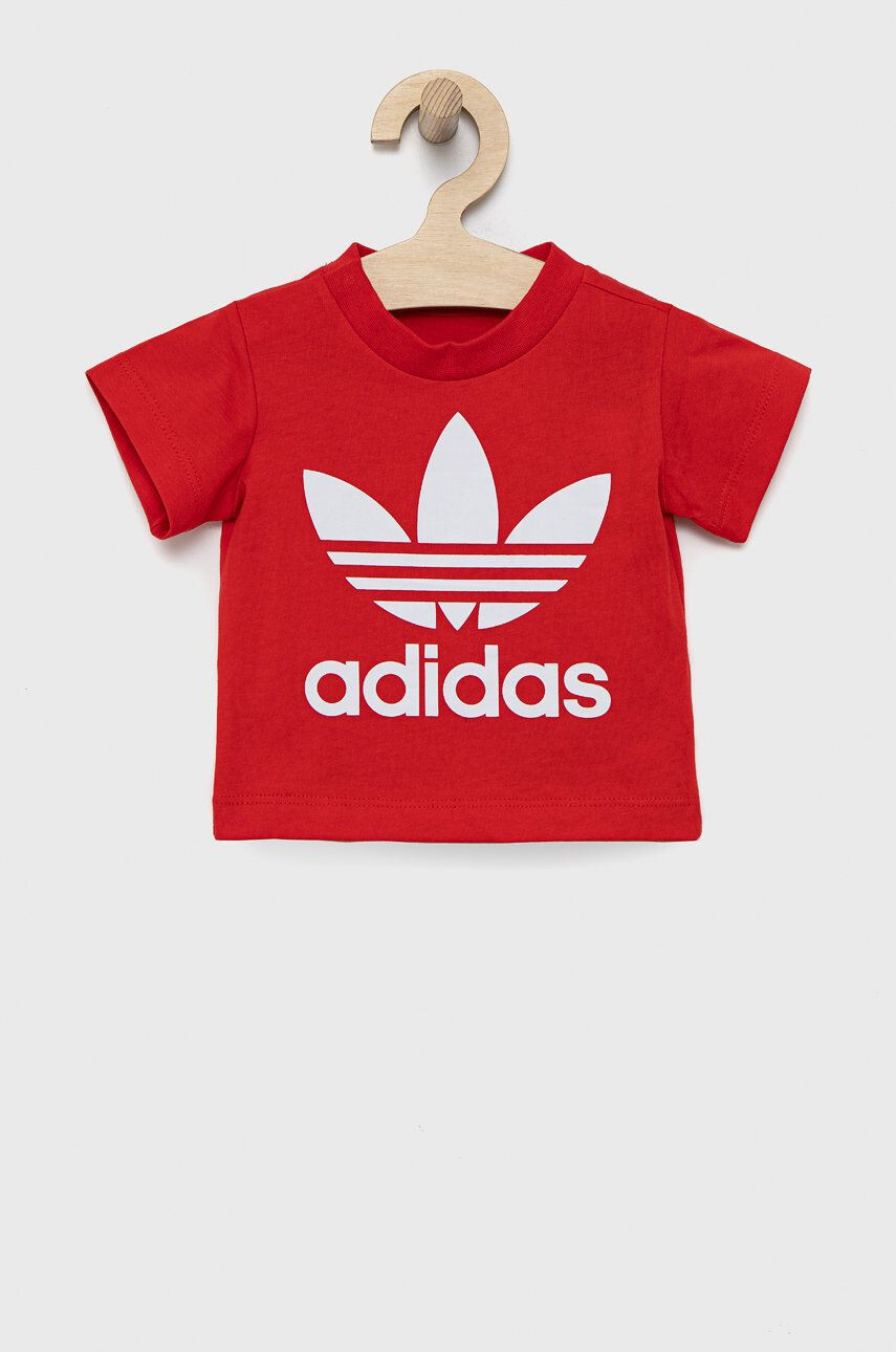 adidas Originals Dětské bavlněné tričko HE2189 červená barva s potiskem - Pepit.cz