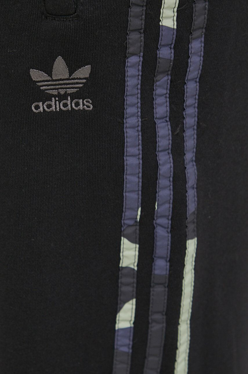 adidas Originals Kalhoty HF4878 pánské černá barva s aplikací - Pepit.cz