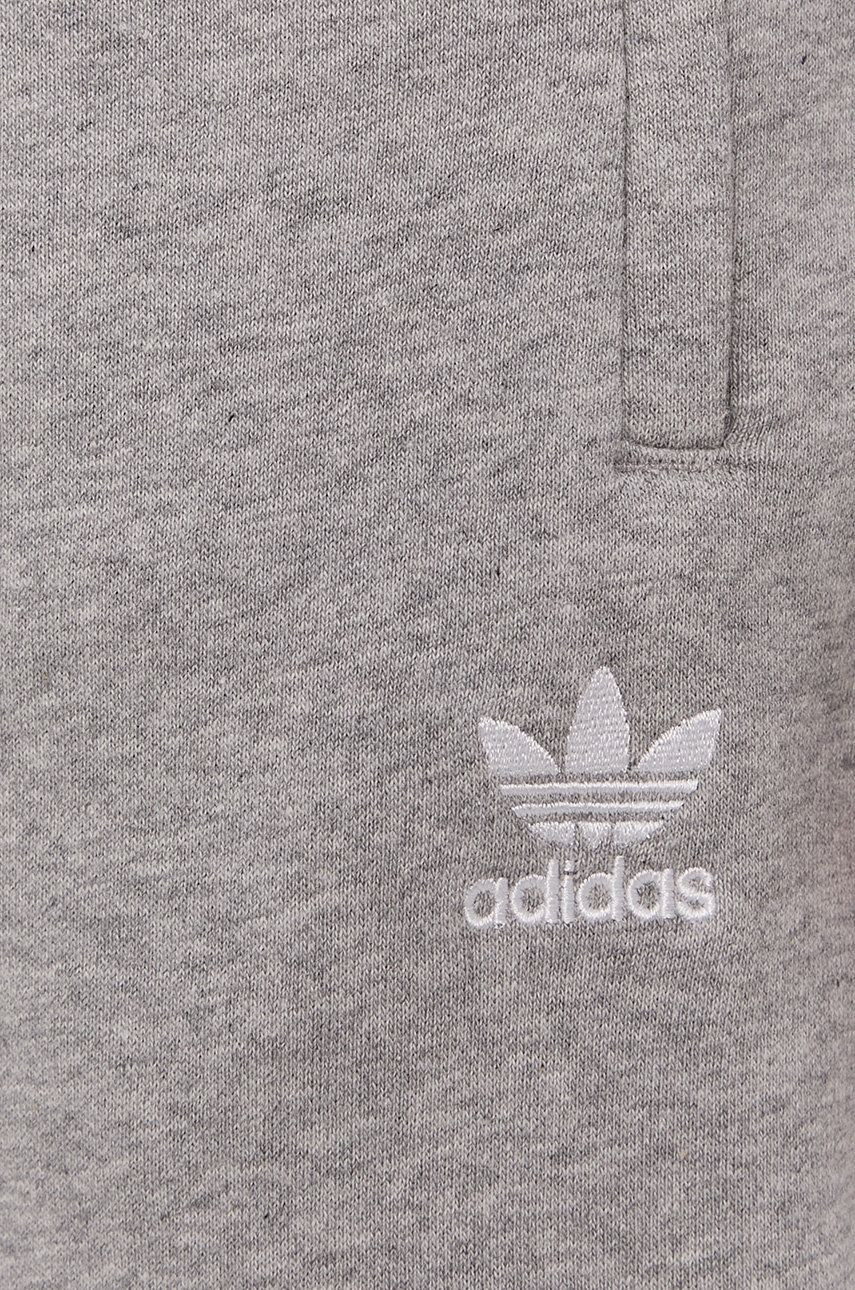 adidas Originals Kalhoty H34659 pánské šedá barva hladké H34659-MGREYH - Pepit.cz