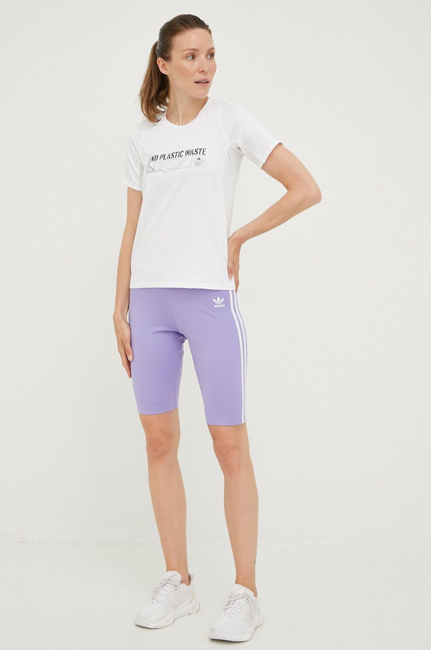 adidas Originals Kraťasy dámské fialová barva s aplikací high waist HE0408-LPURPL - Pepit.cz