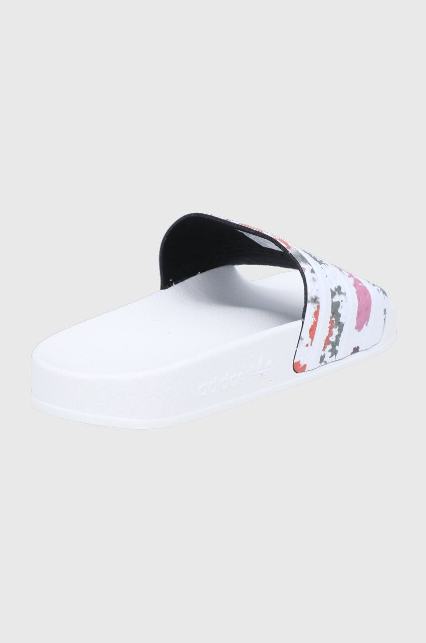 adidas Originals Pantofle Adilette GX8637 dámské fialová barva GX8637-MAGL/WHT - Pepit.cz