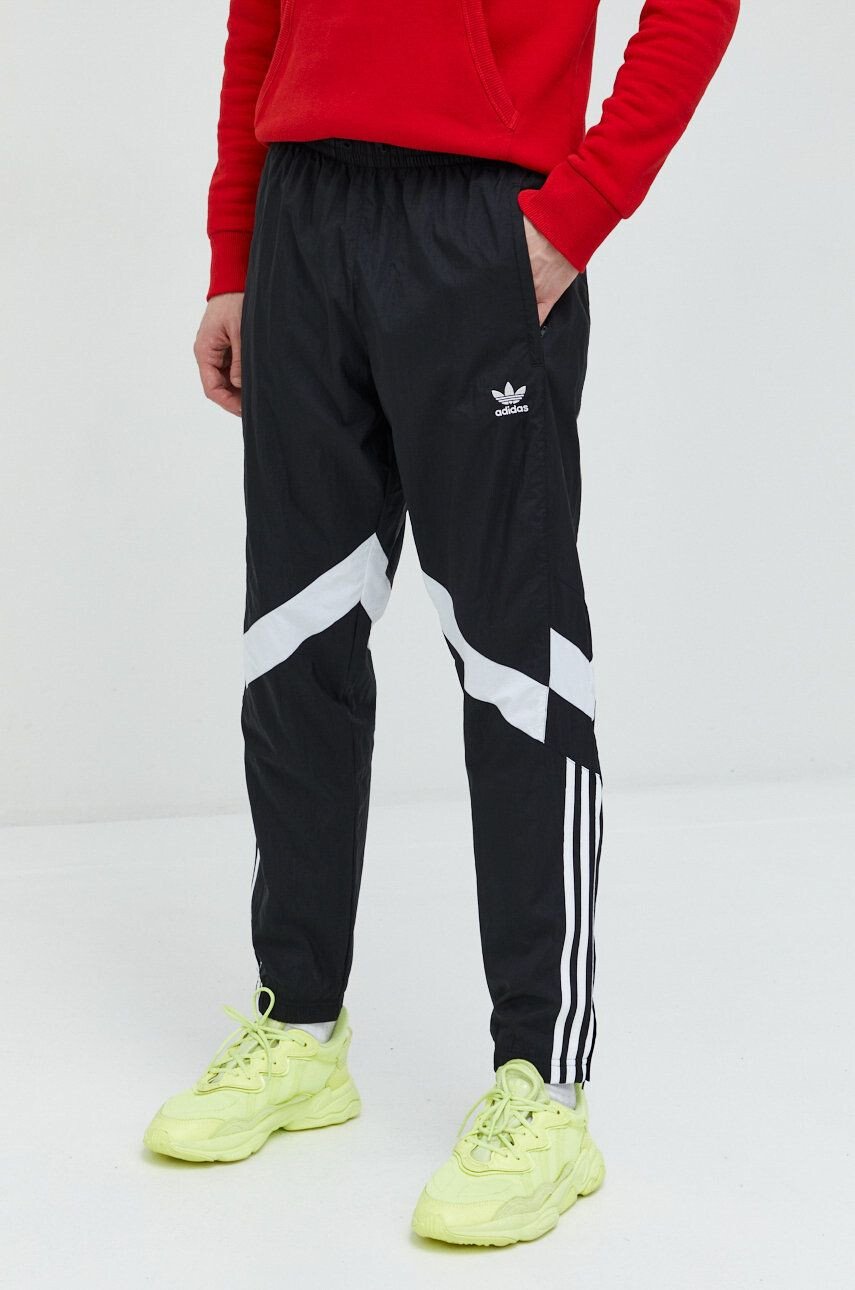 adidas Originals Tepláky pánské černá barva s aplikací - Pepit.cz