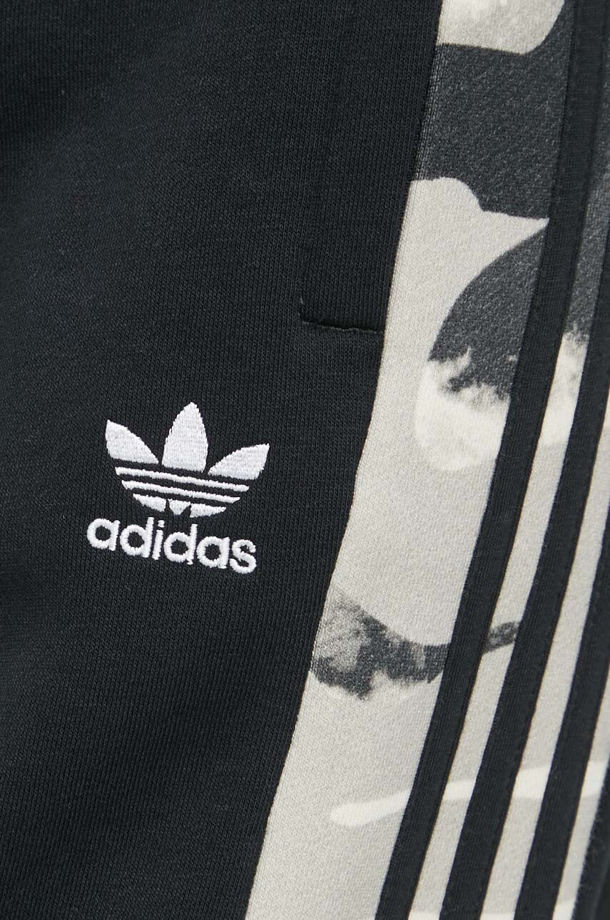 adidas Originals Tepláky zelená barva s aplikací - Pepit.cz