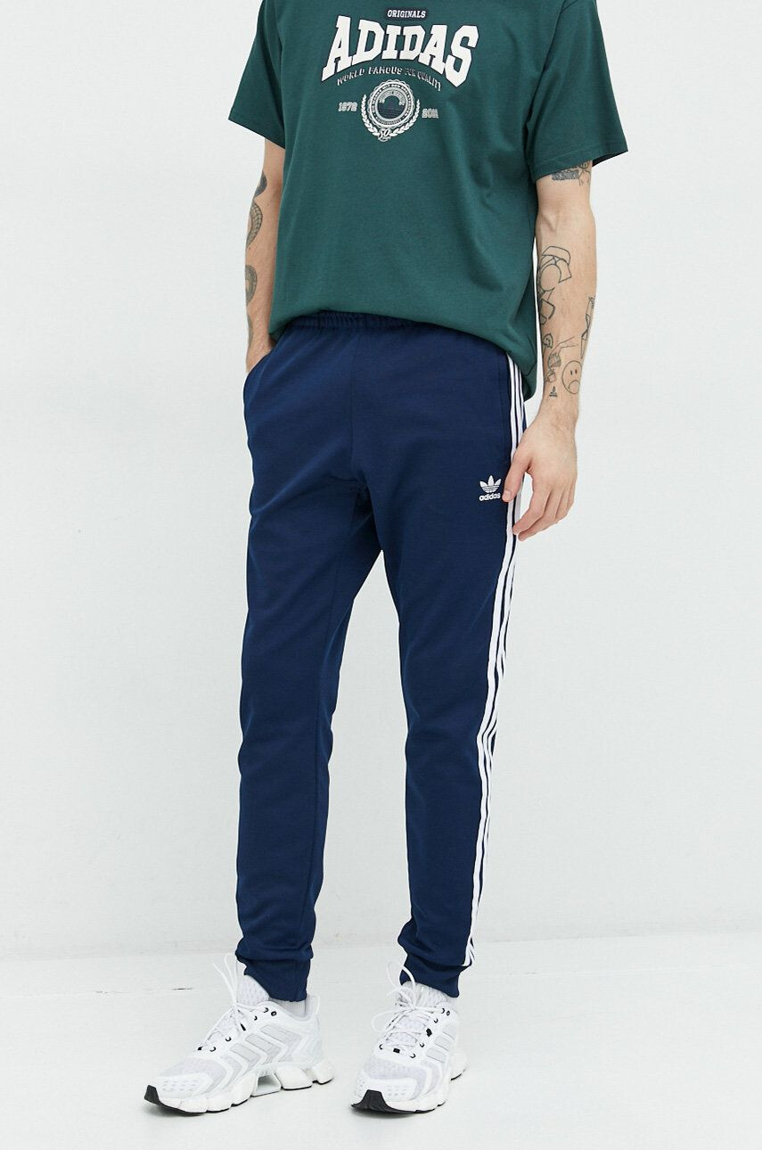 adidas Originals Tepláky s aplikací - Pepit.cz