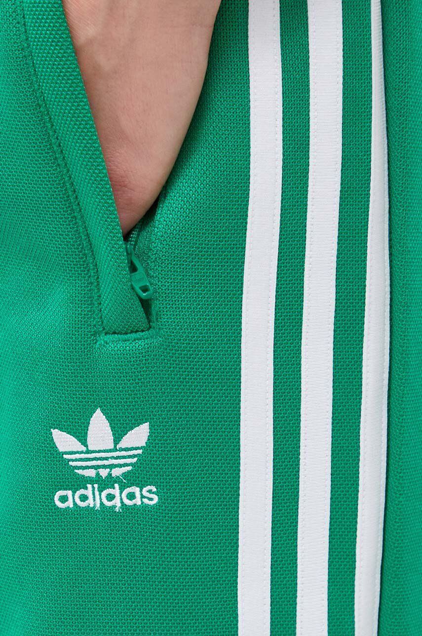 adidas Originals Tepláky zelená barva s aplikací - Pepit.cz