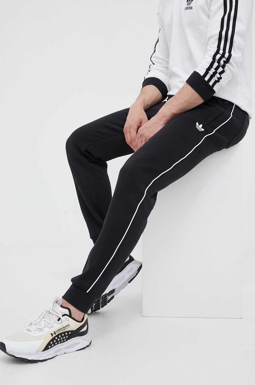 adidas Originals Tepláky Adicolor Seasonal Archive Sweat Pants černá barva hladké HR5337-black - Pepit.cz