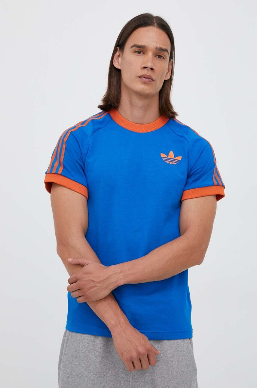 adidas Originals Tričko s aplikací - Pepit.cz