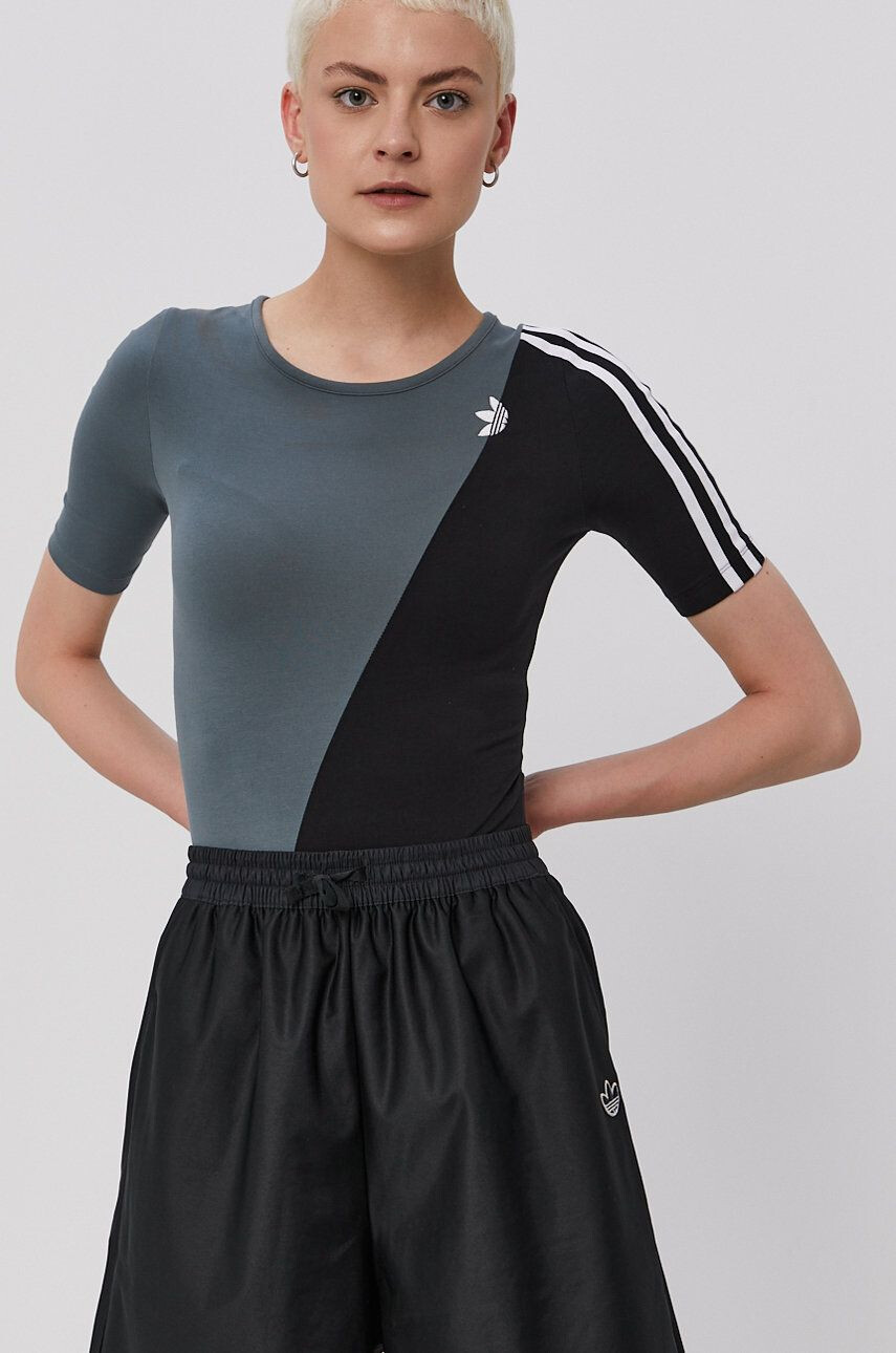 adidas Originals Tričko - Pepit.cz