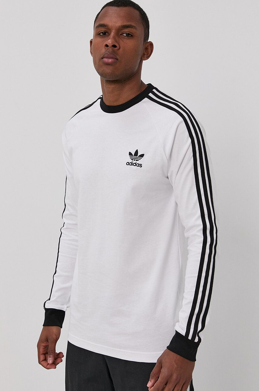 adidas Originals Tričko s dlouhým rukávem GN3477 pánské bílá barva hladké GN3477-WHITE - Pepit.cz