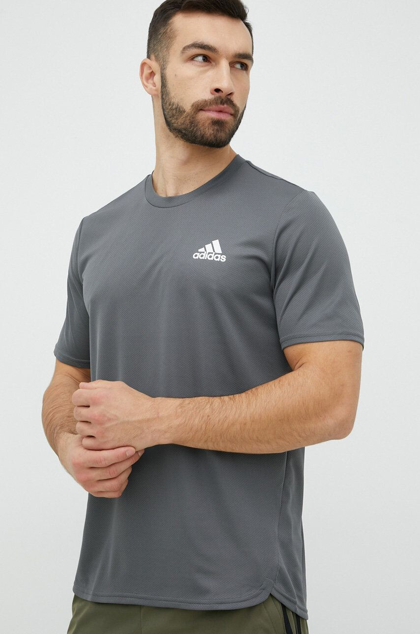 adidas Performance Tréninkové tričko Designed for Move šedá barva - Pepit.cz