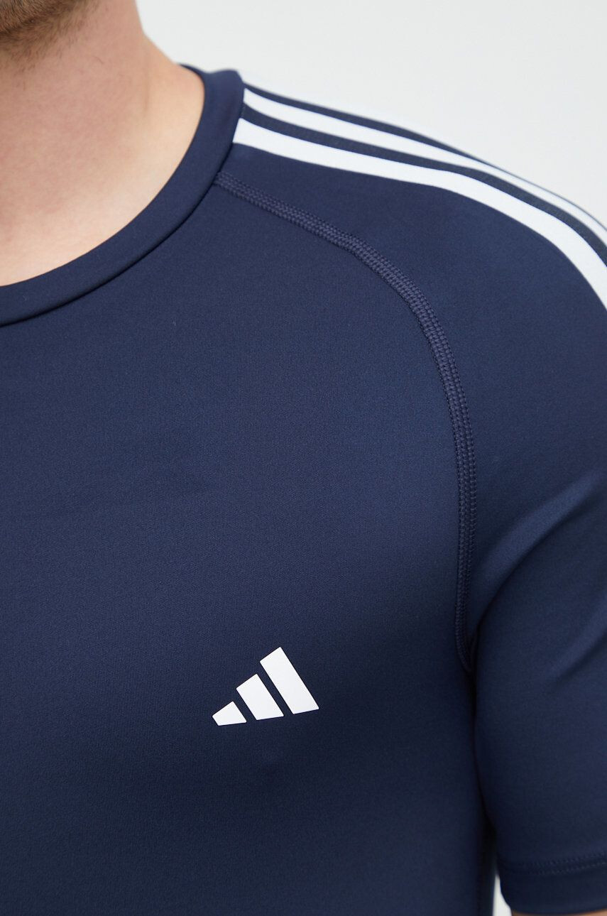 adidas Performance Tréninkové tričko Techfit 3-stripes tmavomodrá barva s potiskem - Pepit.cz