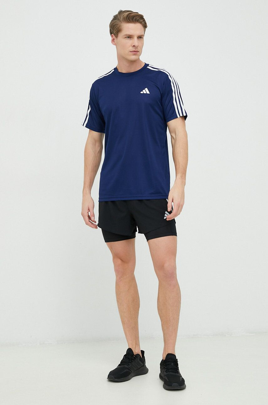 adidas Performance Tréninkové tričko Training Essentials tmavomodrá barva s aplikací - Pepit.cz