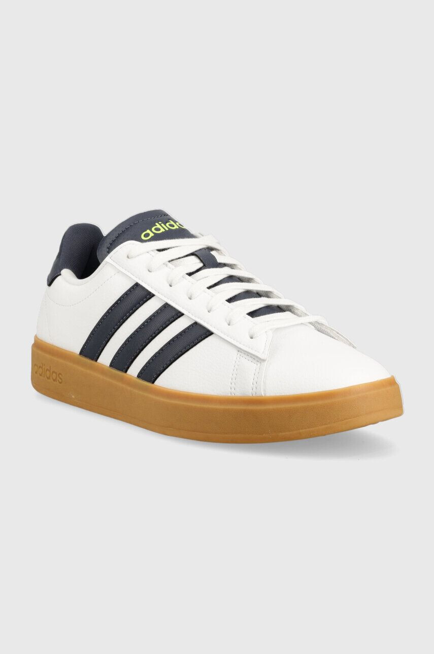 adidas Sneakers boty GRAND COURT bílá barva - Pepit.cz