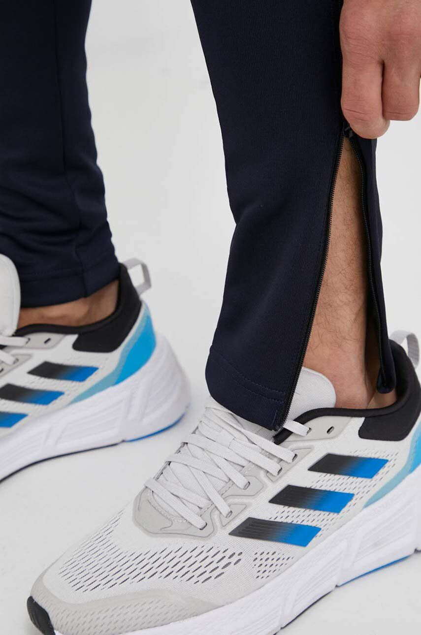 adidas Tepláky tmavomodrá barva s aplikací - Pepit.cz