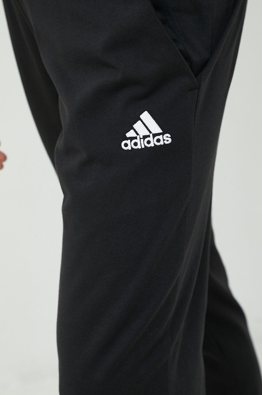 adidas Tréninkové kalhoty Essentials pánské černá barva hladké - Pepit.cz