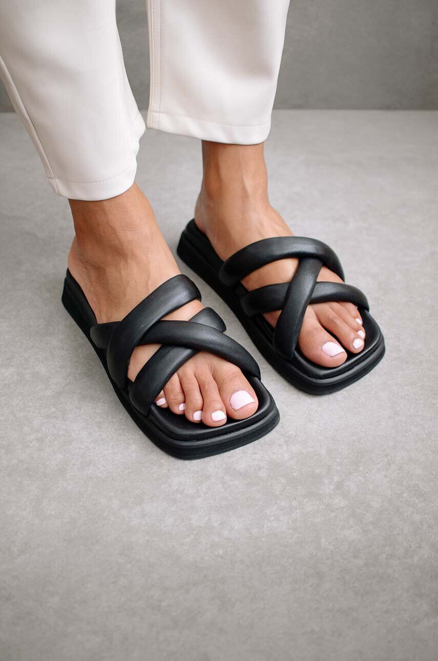 Alohas Kožené pantofle Slip On Cross dámské černá barva S00202.25 - Pepit.cz