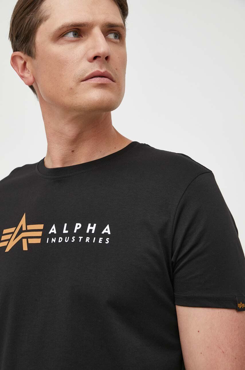 Alpha Industries Bavlněné tričko Alpha Label T 118502 03 černá barva s potiskem 118502.03-black - Pepit.cz