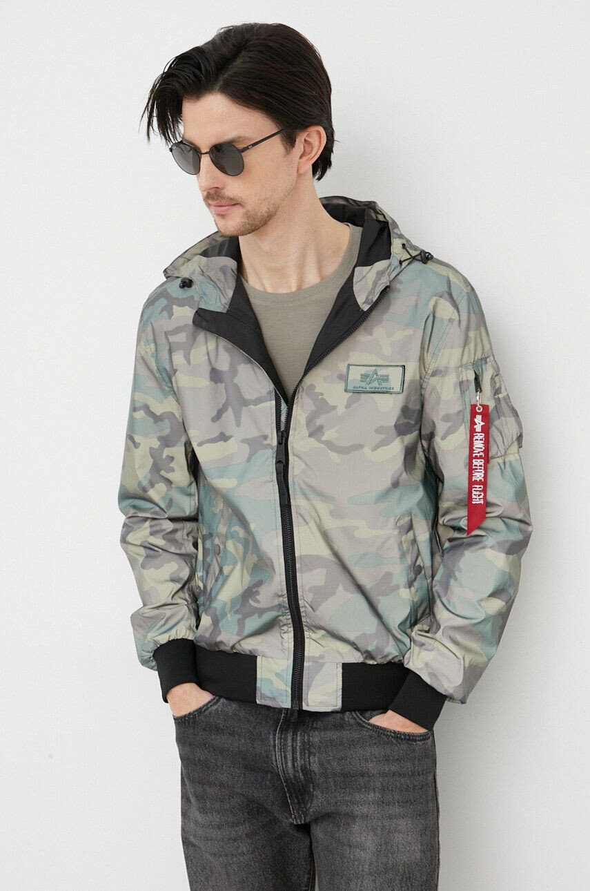 Alpha Industries Bunda pánská zelená barva přechodná 126138RC.408-WdlCamo65 - Pepit.cz