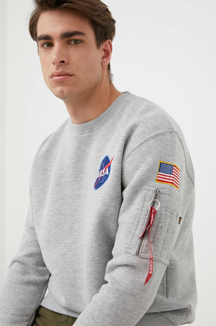 Alpha Industries Mikina Space Shuttle Sweater pánská šedá barva s potiskem 178307.17 - Pepit.cz