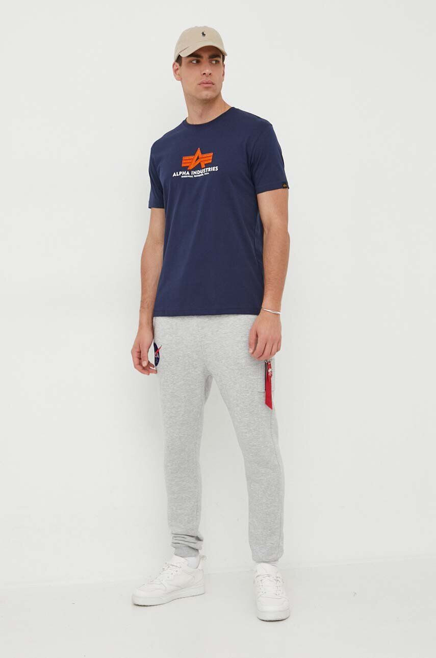 Alpha Industries Tepláky NASA Cargo Sweat Jogger šedá barva 118369.17 - Pepit.cz