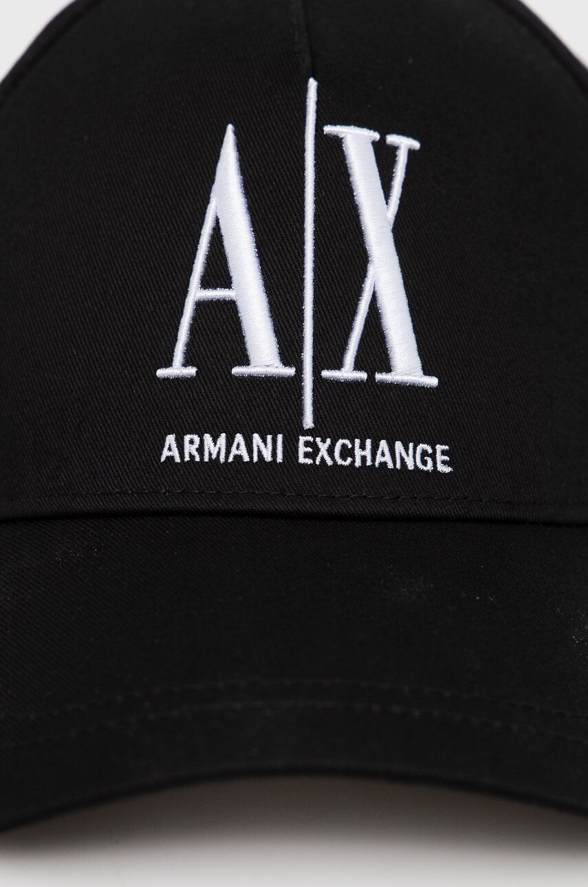 Armani Exchange Čepice černá barva s aplikací - Pepit.cz