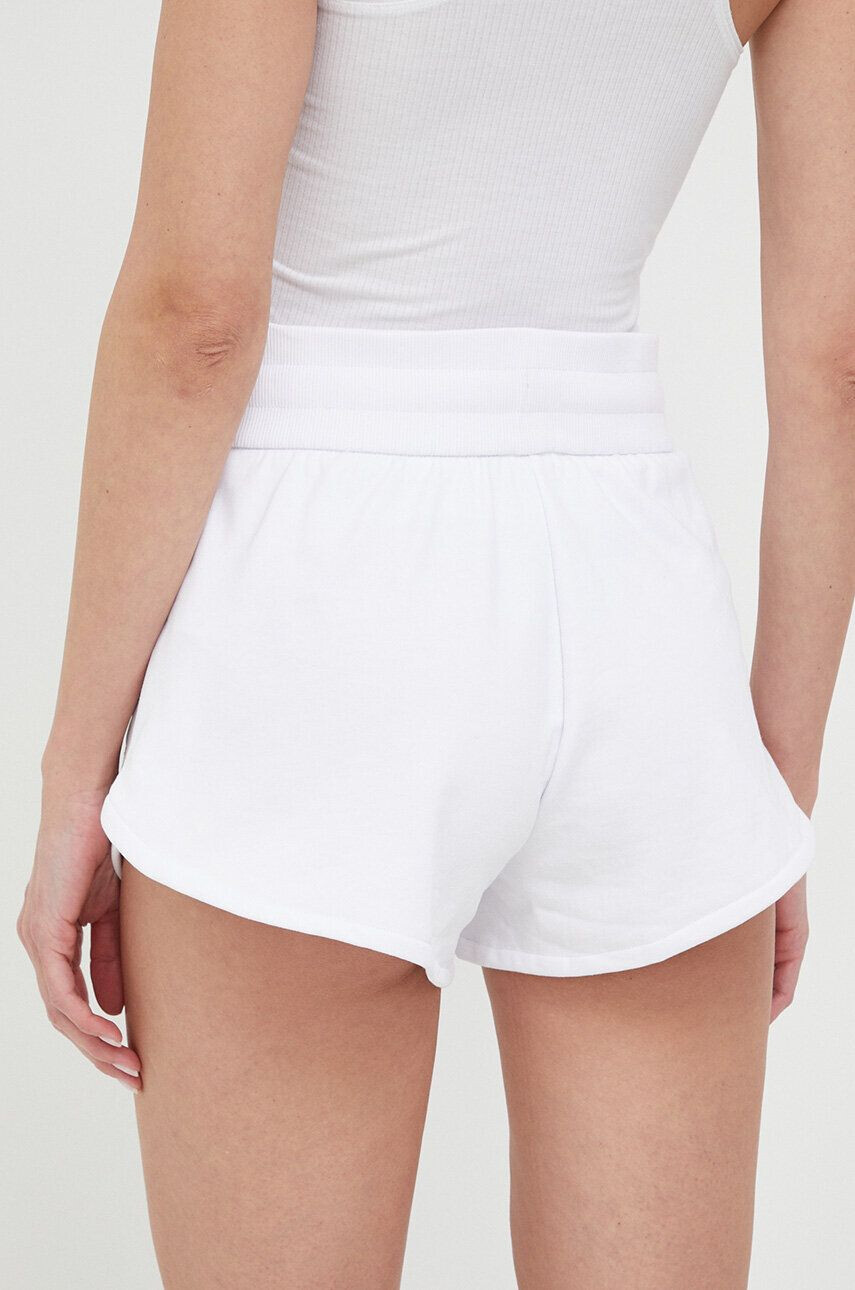 Armani Exchange Kraťasy dámské bílá barva hladké high waist - Pepit.cz