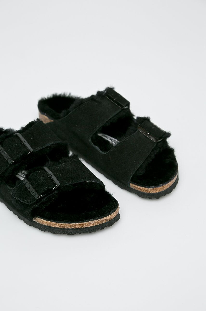 Birkenstock Pantofle Arizona Fur 752663-Black - Pepit.cz