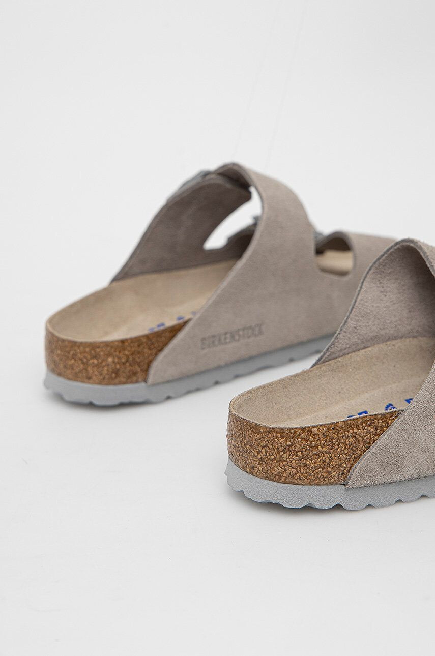 Birkenstock Semišové pantofle Arizona pánské zelená barva 1025657 - Pepit.cz